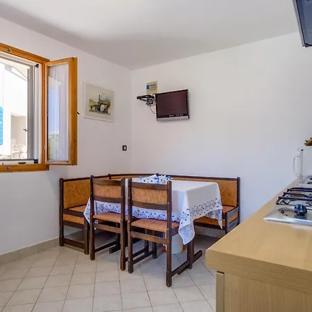 By The Sea Nerezine, Losinj - 18734 Apartment Nerezine